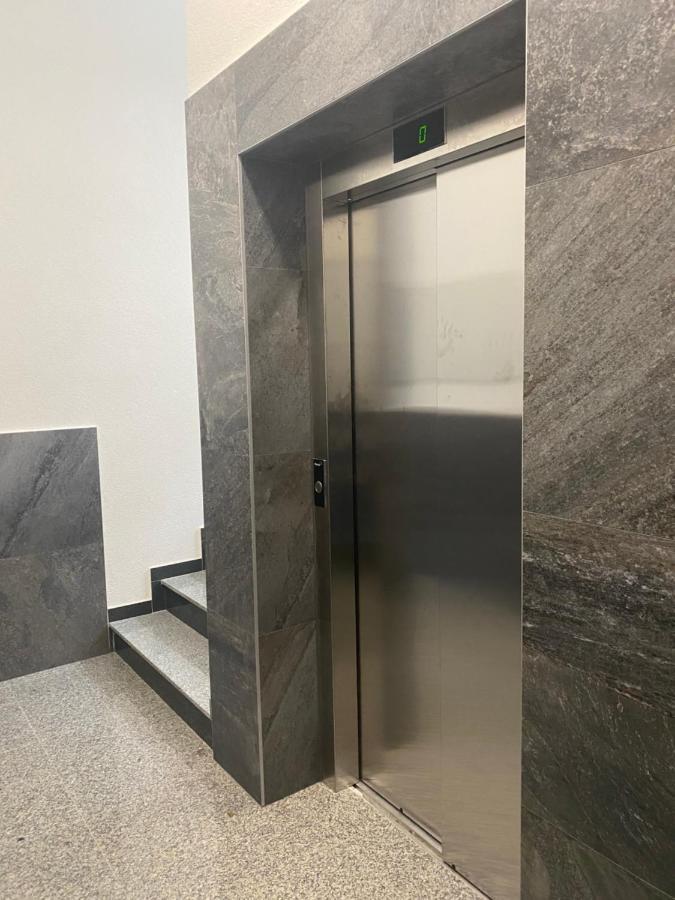 Iskra Apartment Banja Luka Luaran gambar