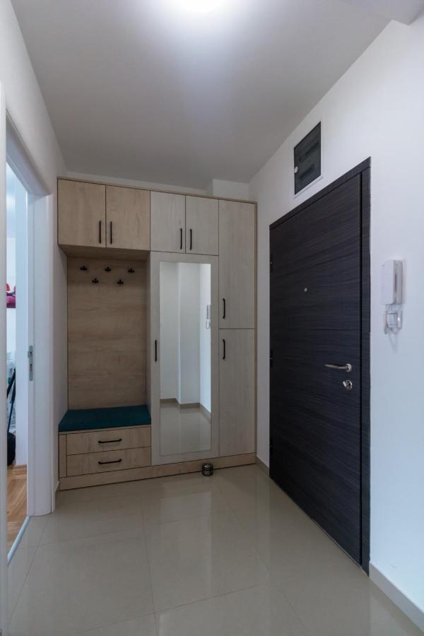 Iskra Apartment Banja Luka Luaran gambar